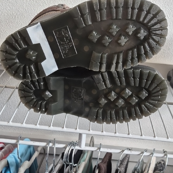 NWOB Dr. Martens Brown Leather and Suede Zuma Hiker - Picture 4 of 4